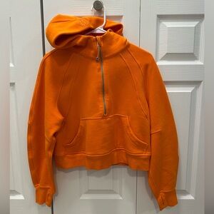 (Lululemon) Scuba 1/2 Zip Cropped Hoodie
